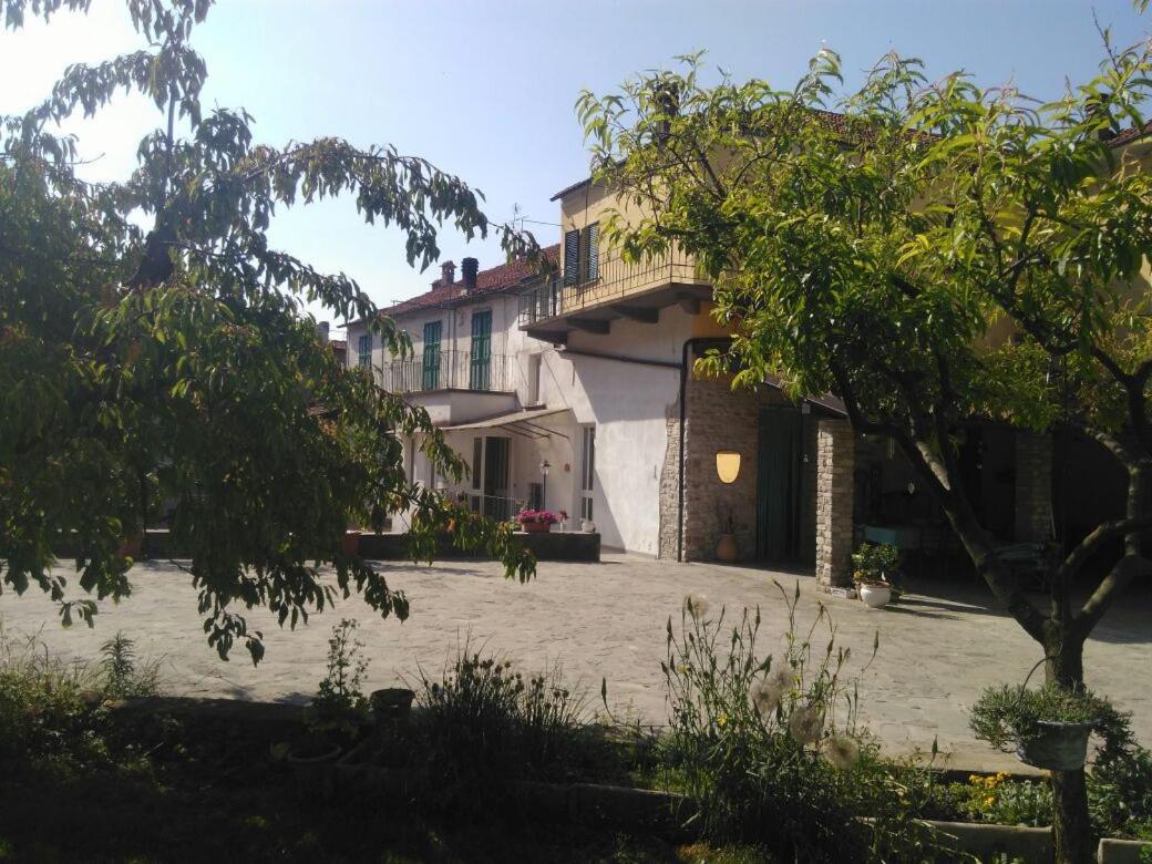 B & B Abbadia Monesiglio Esterno foto